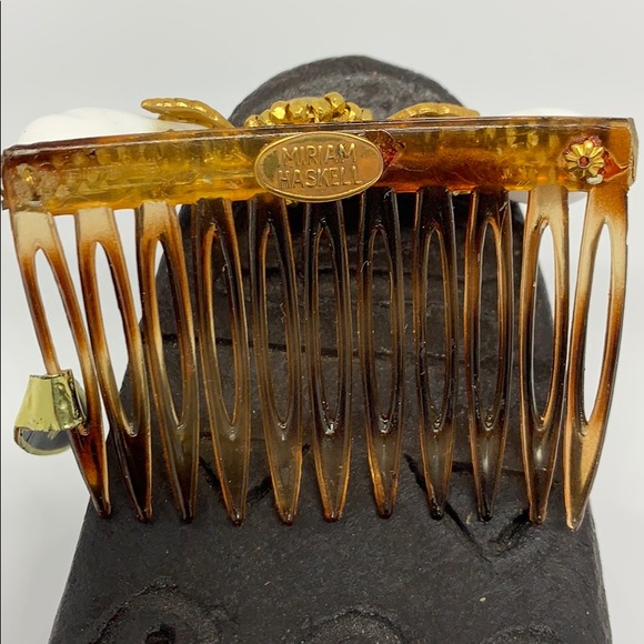 MIRIAM HASKELL HAIR COMB WITH GOLD TONE LEAVES - Picture 4 of 5